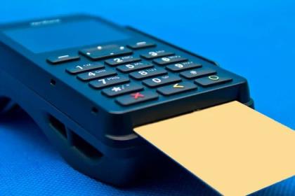 信用卡养卡选POS机的7大标准-第1张图片